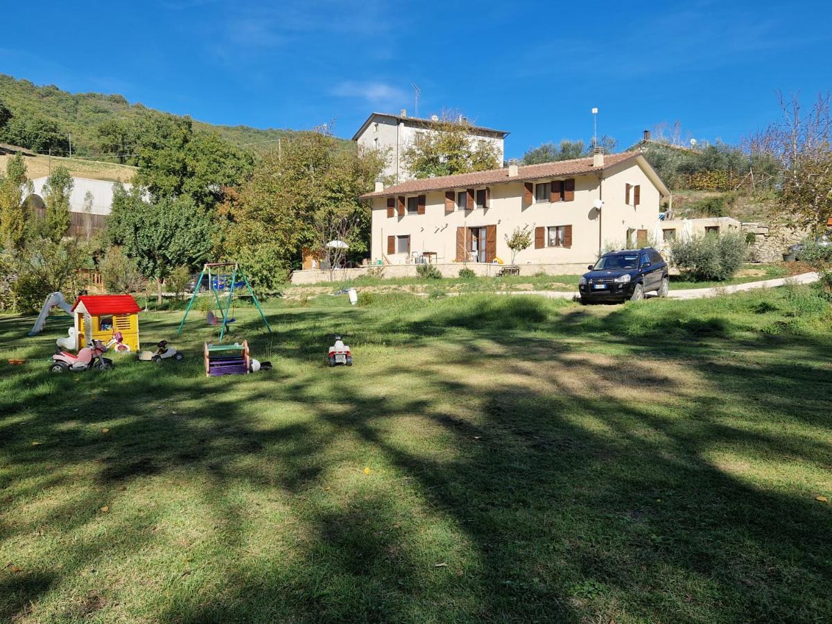 Casa Tra Assisi E Perugia Villa Pianello  Bagian luar foto